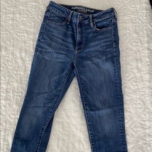 American Eagle Super High Rise Jegging